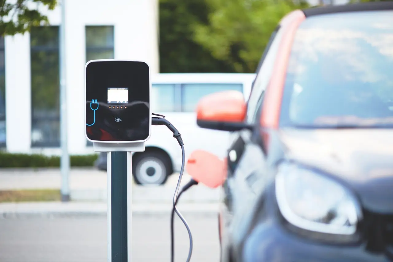 Charging station type