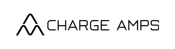 Logo de Charge Amps, texte stylisé en noir sur fond blanc, mettant en avant le nom de la marque avec une typographie moderne.